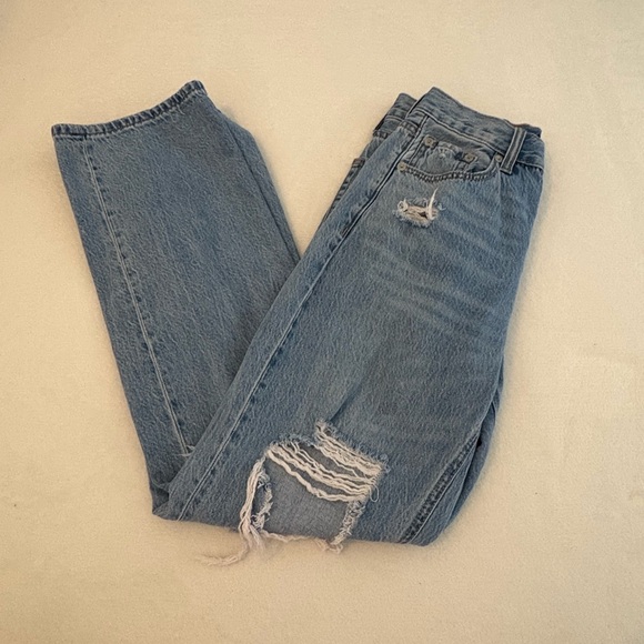 Aeropostale 90s Baggy Distressed Jeans - Picture 7 of 16